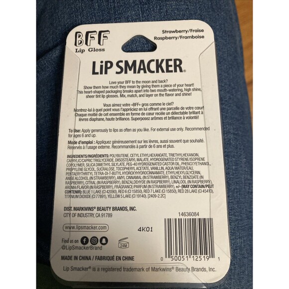 Lip Smacker BFF Lip Gloss Best Friend Set in Raspberry & Strawberry - W Keychain - Picture 2 of 3